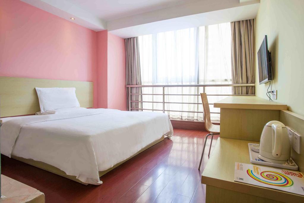 7Days Inn Foshan Qiandeng Lake Nangui Road Subway Station Номер фото